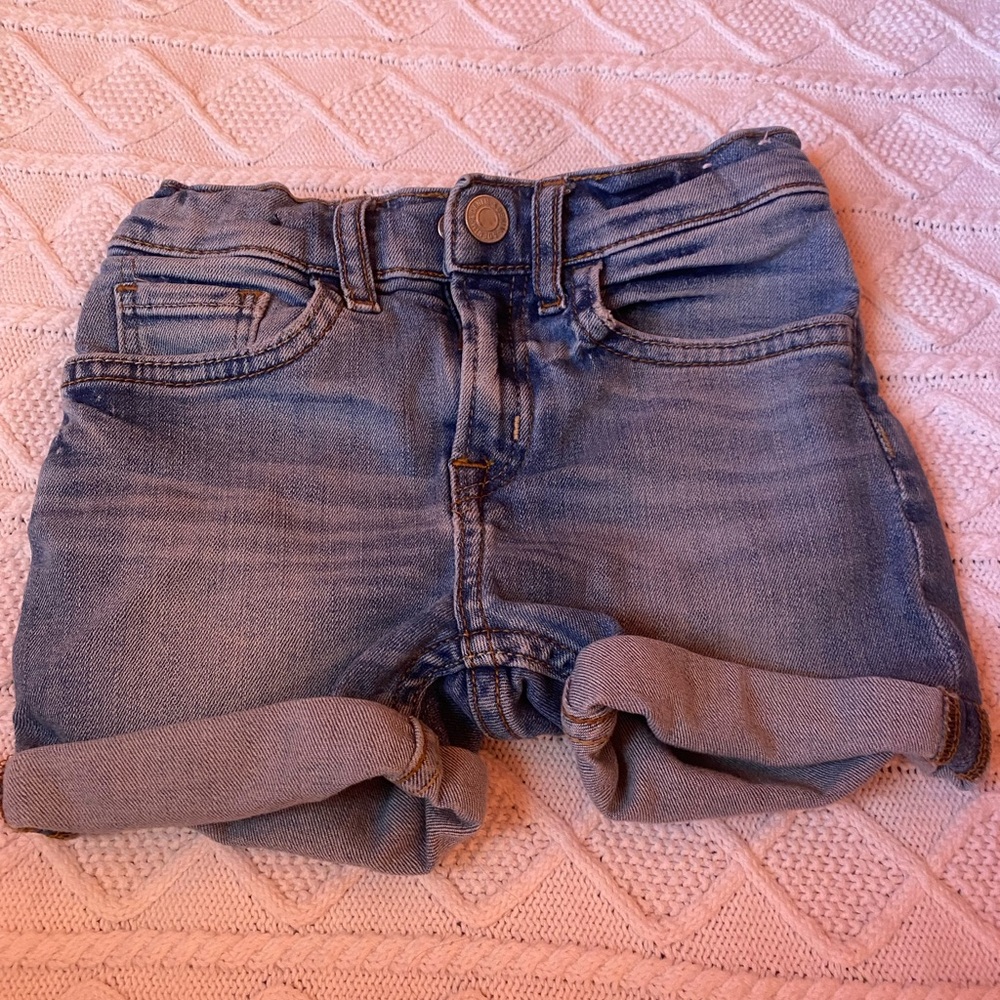 “Girls’ Blue Denim Cuffed Shorts - Size [3] - Casual Summer Style”